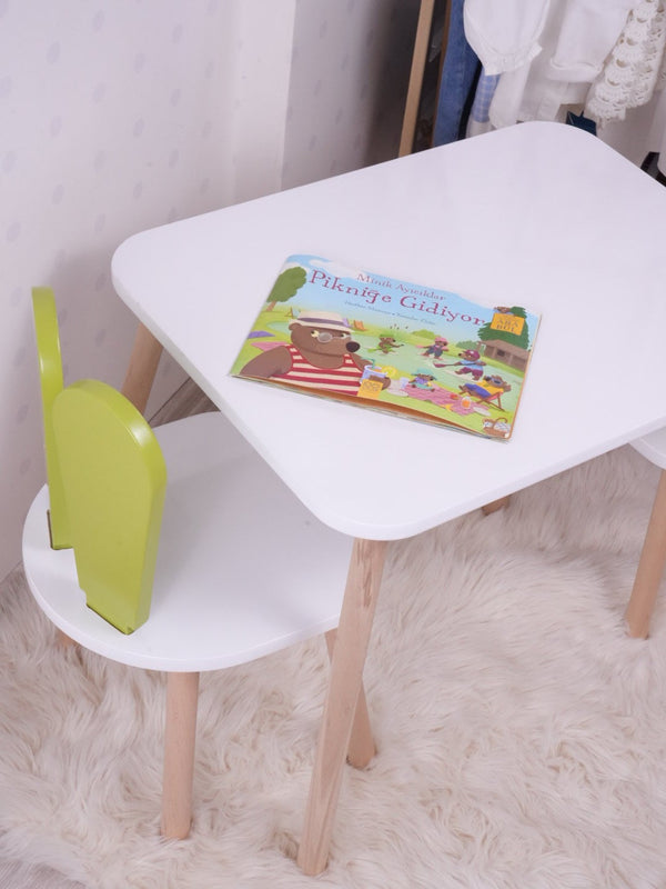 Gyerekasztal székekkel Bunny One Chair Set - Pistachio Green, White-VASBÚTOR
