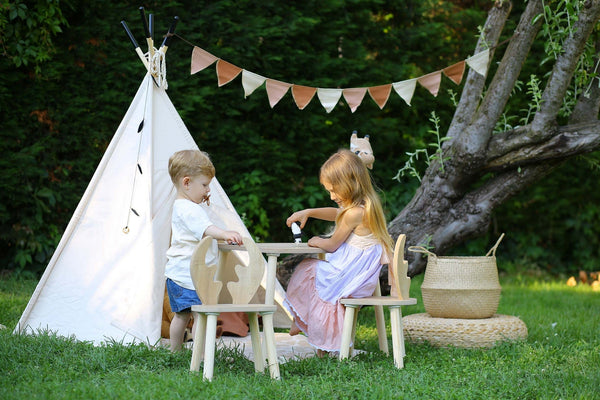 Gyerekasztal székekkel Deer Two Chair Set - Brown-VASBÚTOR