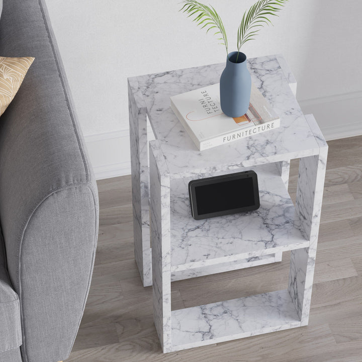 Éjjeliszekrény Lonie - Carrara Marble-VASBÚTOR