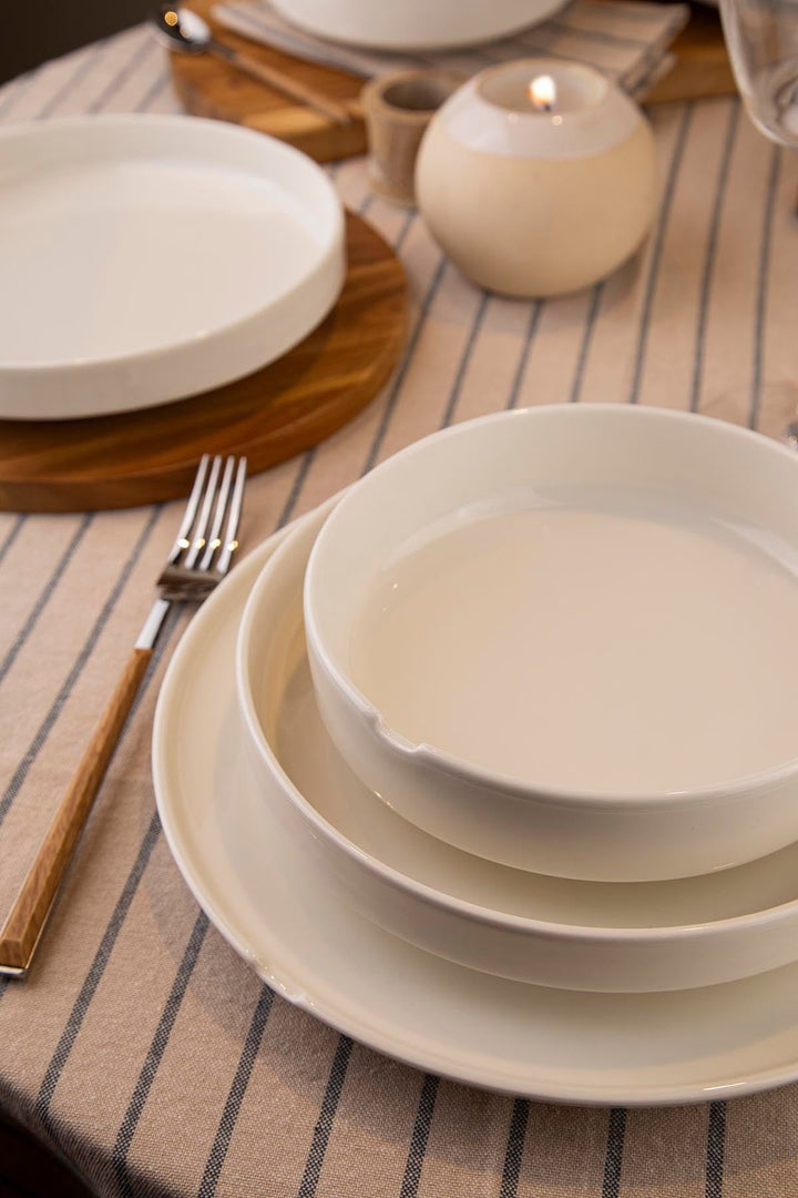 Étkészletek (18 db), 719KTP9855-VASBÚTOR